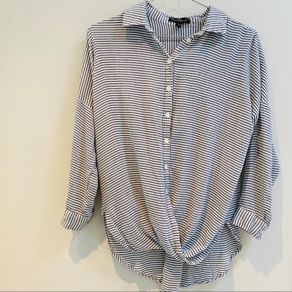 Velvet Heart Painters Blouse Size Small - Picture 2 of 7